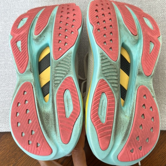 HOKA Skyward X- Women’s size 9 in great condition! - Picture 7 of 12